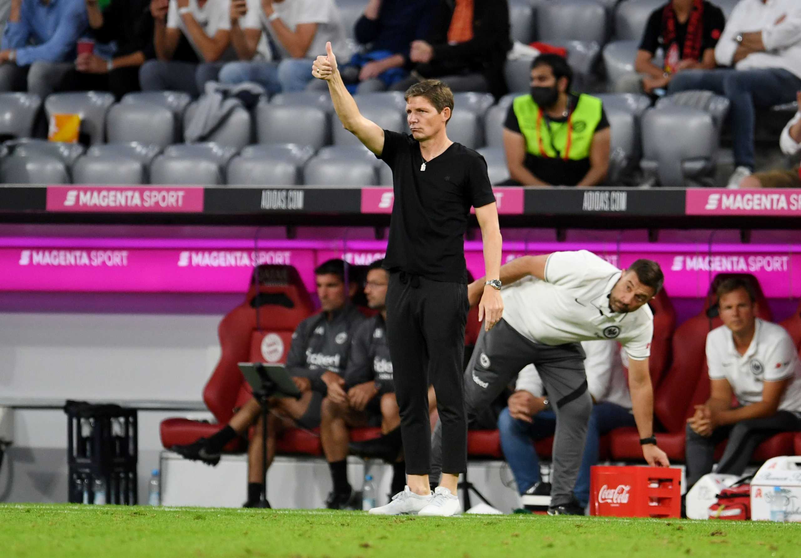 Soccer Football - Bundesliga - Bayern Munich v Eintracht Frankfurt - Allianz Arena, Munich, Germany - October 3, 2021 Eintracht Frankfurt coach Oliver Glasner reacts REUTERS