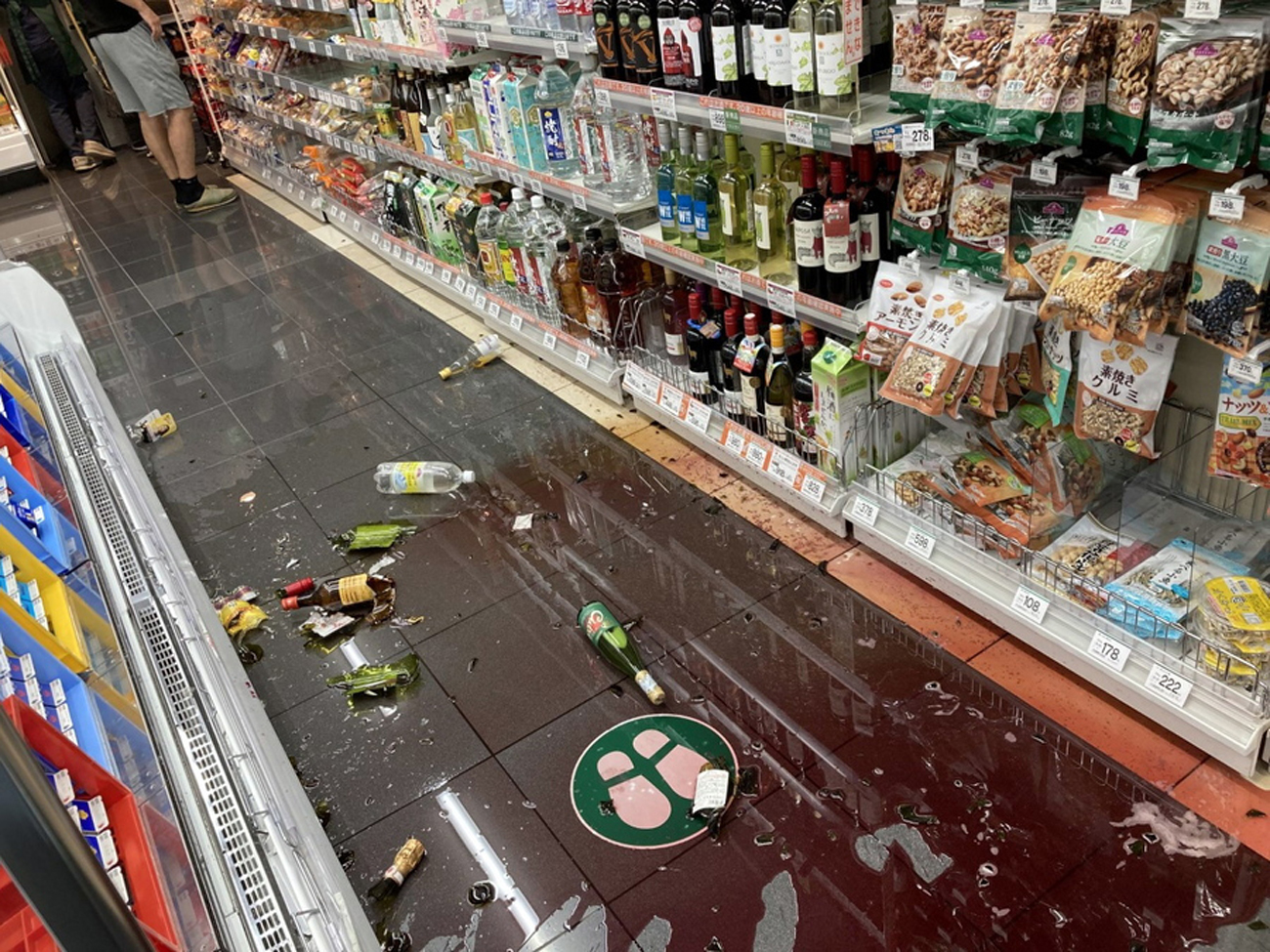 Σεισμός στην Ιαπωνία: Πάνω από 30 τραυματίες, οι 3 σε κρίσιμη κατάσταση