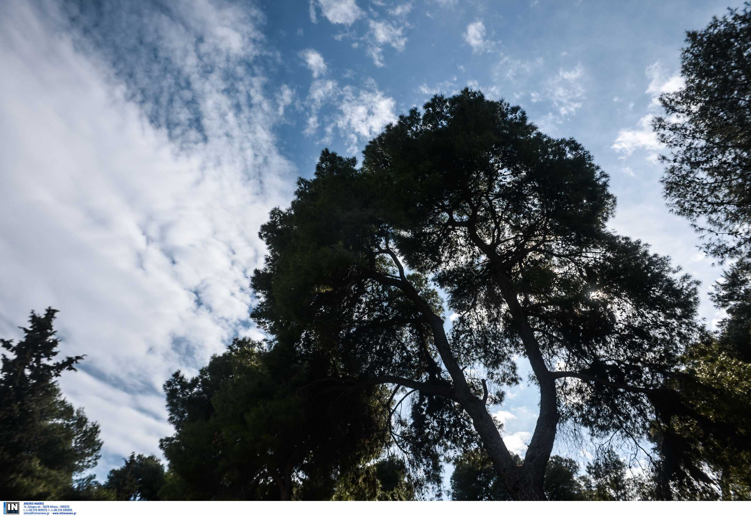 Καιρός - meteo: Βροχές και καταιγίδες στα βορειοδυτικά το Σάββατο 23/10 - Λιακάδα στην υπόλοιπη Ελλάδα