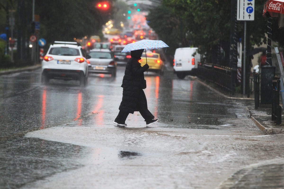 Καιρός – Meteo: Με καταιγίδες και χαλάζι «χτυπά» η κακοκαιρία «Μπάλλος» μέχρι το Σάββατο