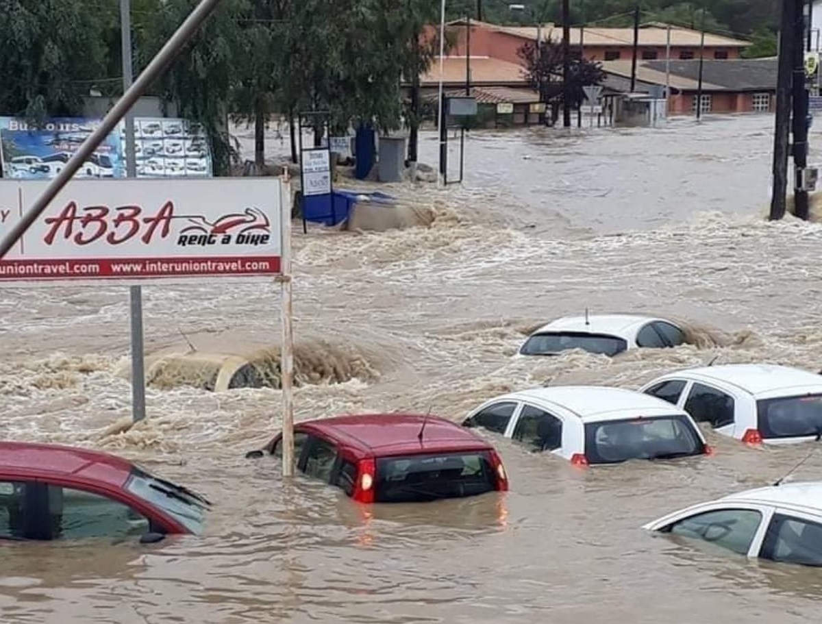 Καιρός: Κέρκυρα, Ιθάκη και Κρήτη στο έλεος της κακοκαιρίας «Μπάλλος»