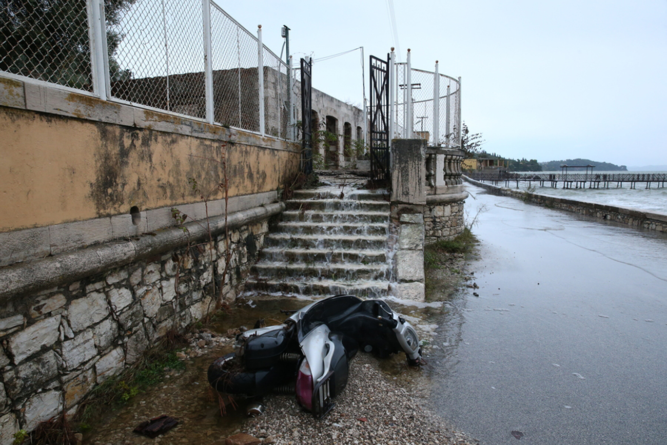 Κέρκυρα – Καιρός: Ζημιές εκατομμυρίων ευρώ – Καταστράφηκε ολοσχερώς ξενοδοχείο