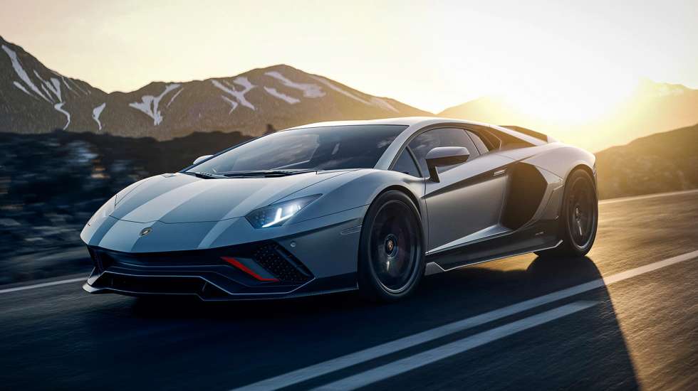 Η Lamborghini σταματά την παραγωγή της Aventador και ετοιμάζει τον αντικαταστάτη της