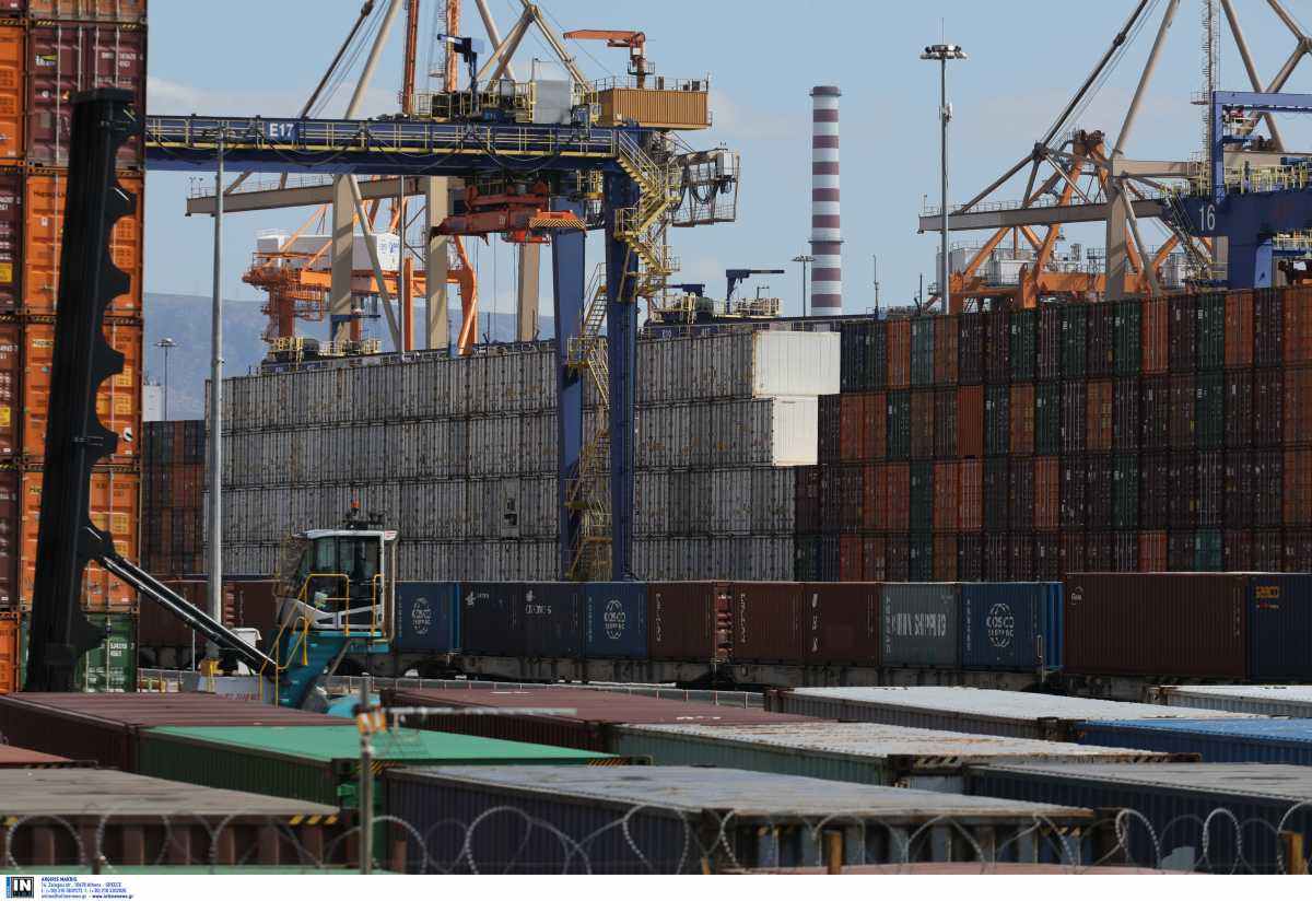 Πειραιάς: Αναστέλλουν τις κινητοποιήσεις οι εργαζόμενοι στο λιμάνι – 48ωρη απεργία στις 5 και 6 Νοεμβρίου