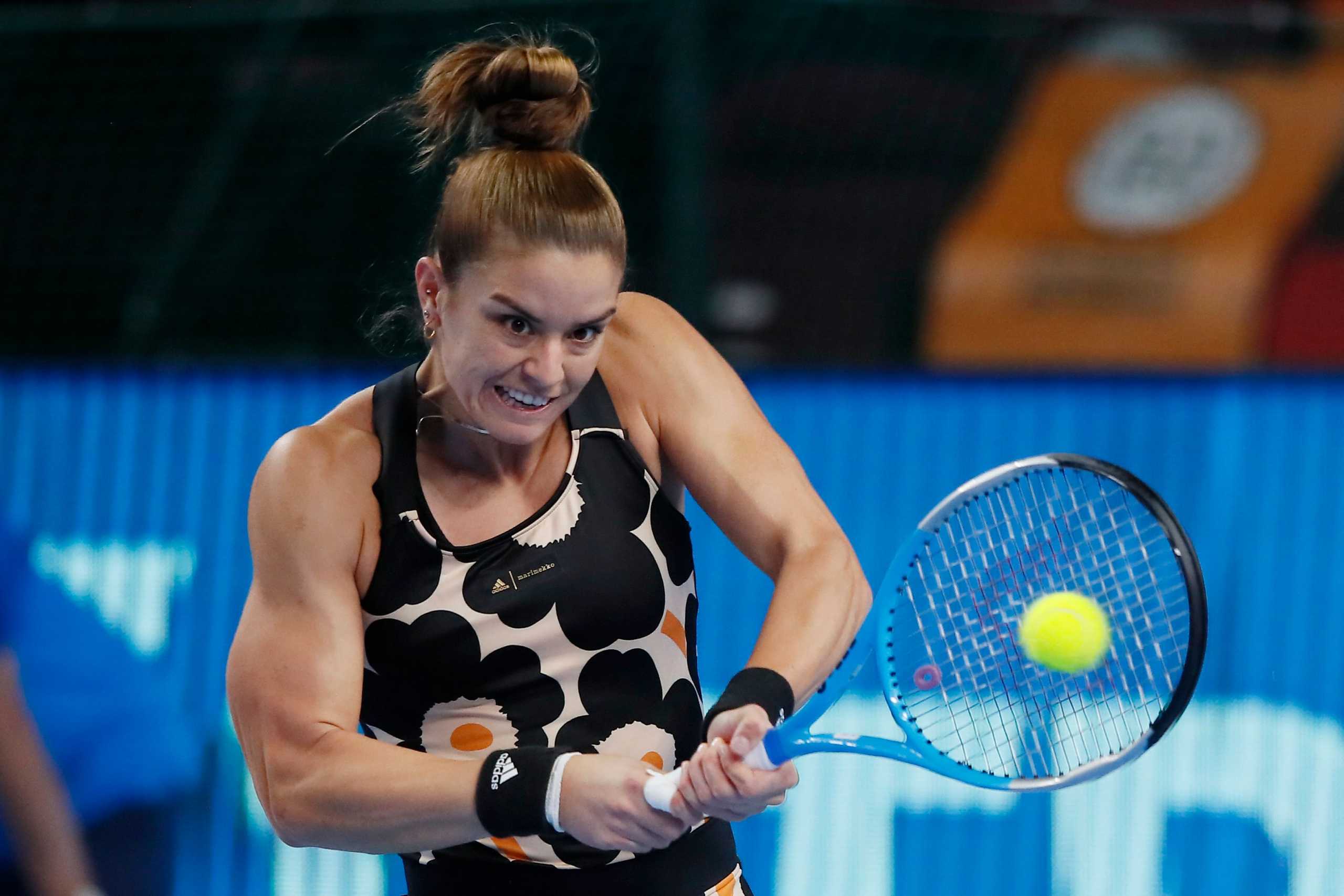 Tennis - WTA - VTB Kremlin Cup - Luzhniki Olympic Complex, Moscow, Russia - October 22, 2021 Greece's Maria Sakkari in action during her quarter final match against Rumania's Simona Halep REUTERS