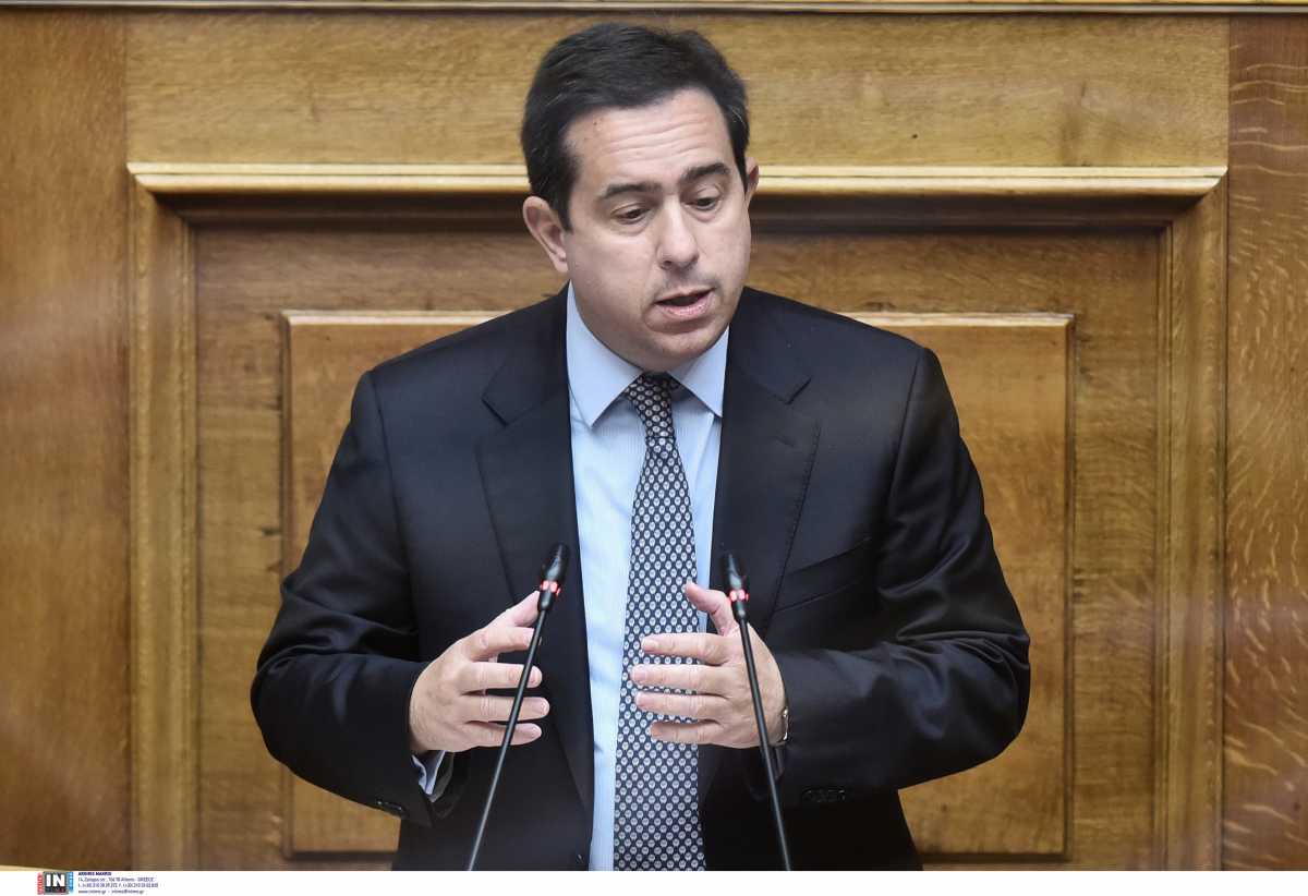 Νότης Μηταράκης