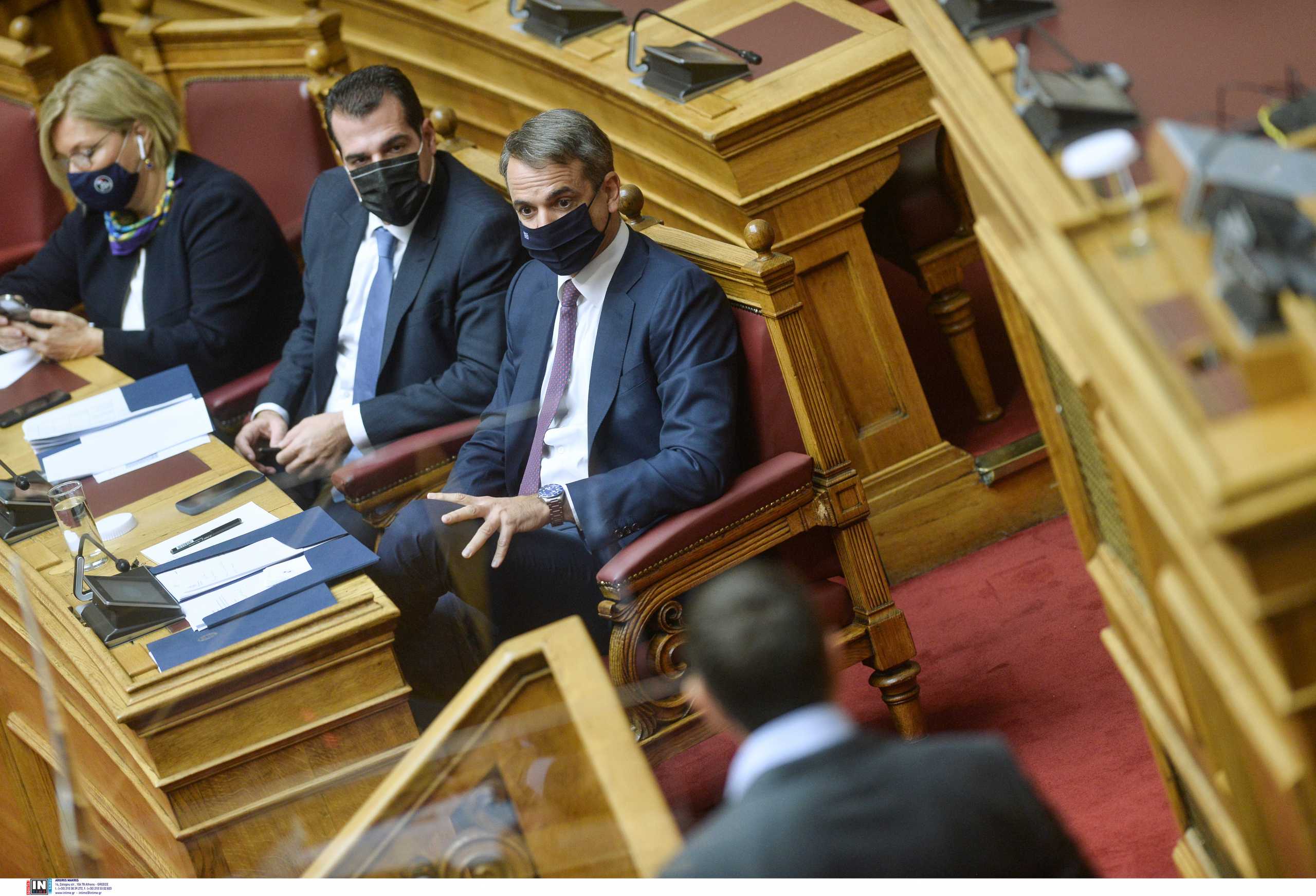 Βουλή: Η απάντηση του Κυριάκου Μητσοτάκη στην ερώτηση του Αλέξη Τσίπρα για την πανδημία