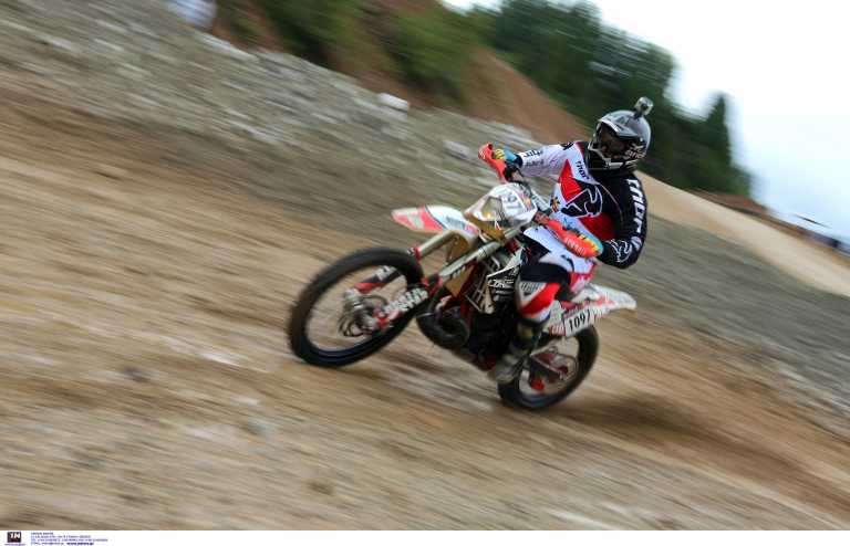 Ατύχημα σε αγώνα Motocross στα Γιαννιτσά: Κρίσιμη μέρα για τους δύο τραυματίες – Συγκινούν οι γονείς τους