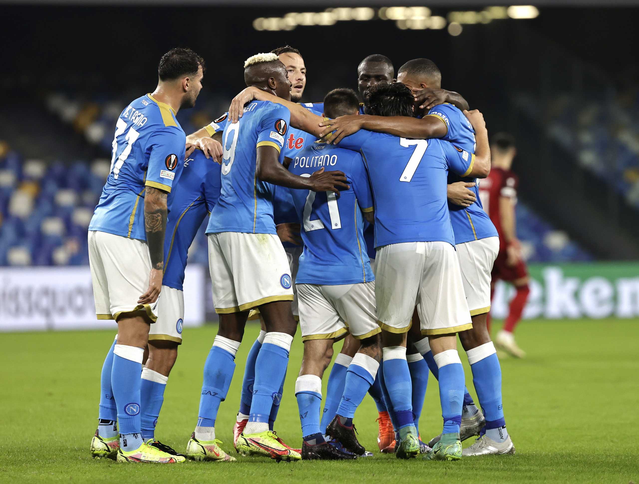 Soccer Football - Europa League - Group C - Napoli v Legia Warsaw - Stadio Diego Armando Maradona, Naples, Italy - October 21, 2021 Napoli's Matteo Politano celebrates scoring their third goal with teammates REUTERS