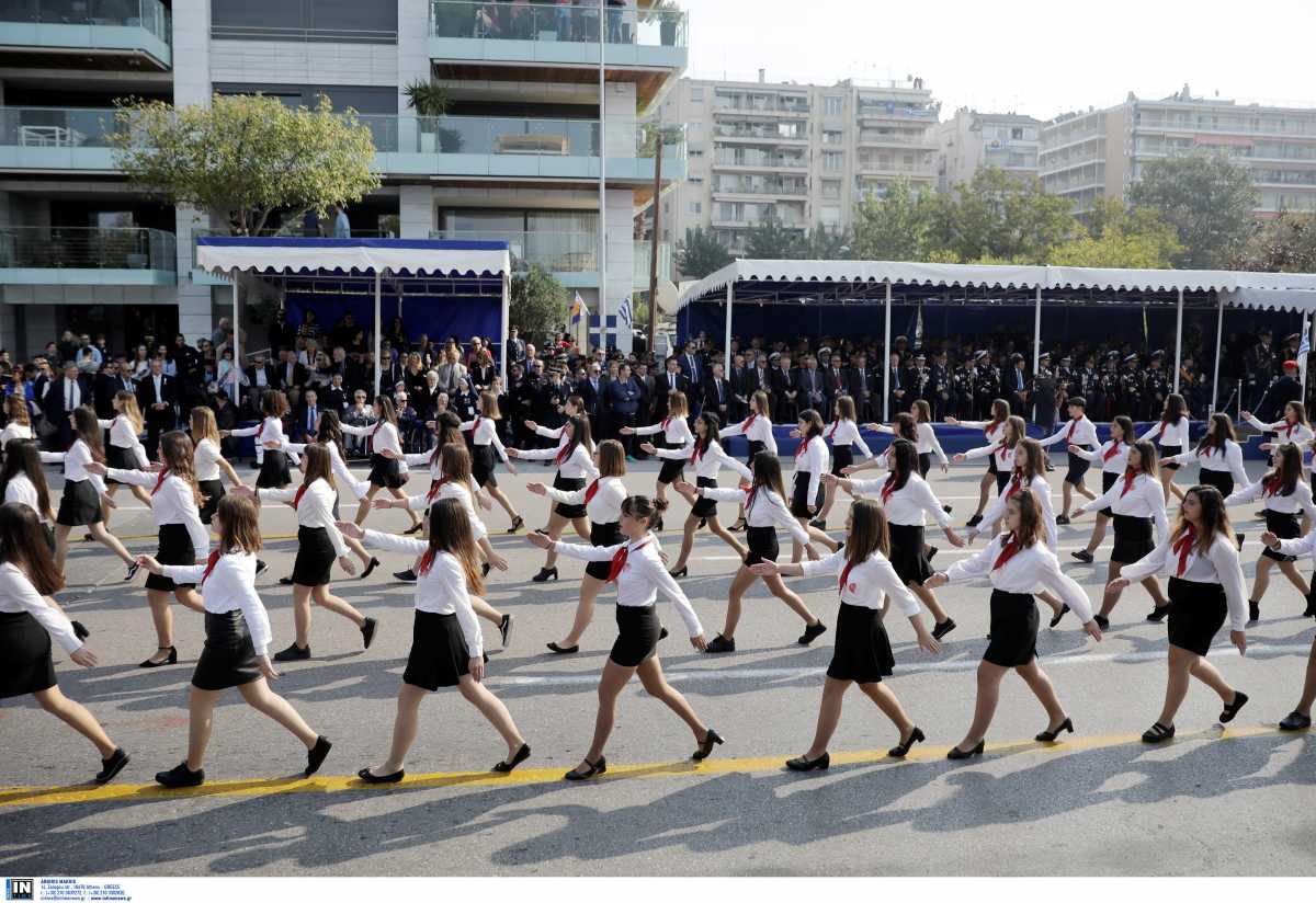 Γιάννης Οικονόμου: Κανονικά οι παρελάσεις με όλα τα απαραίτητα μέτρα