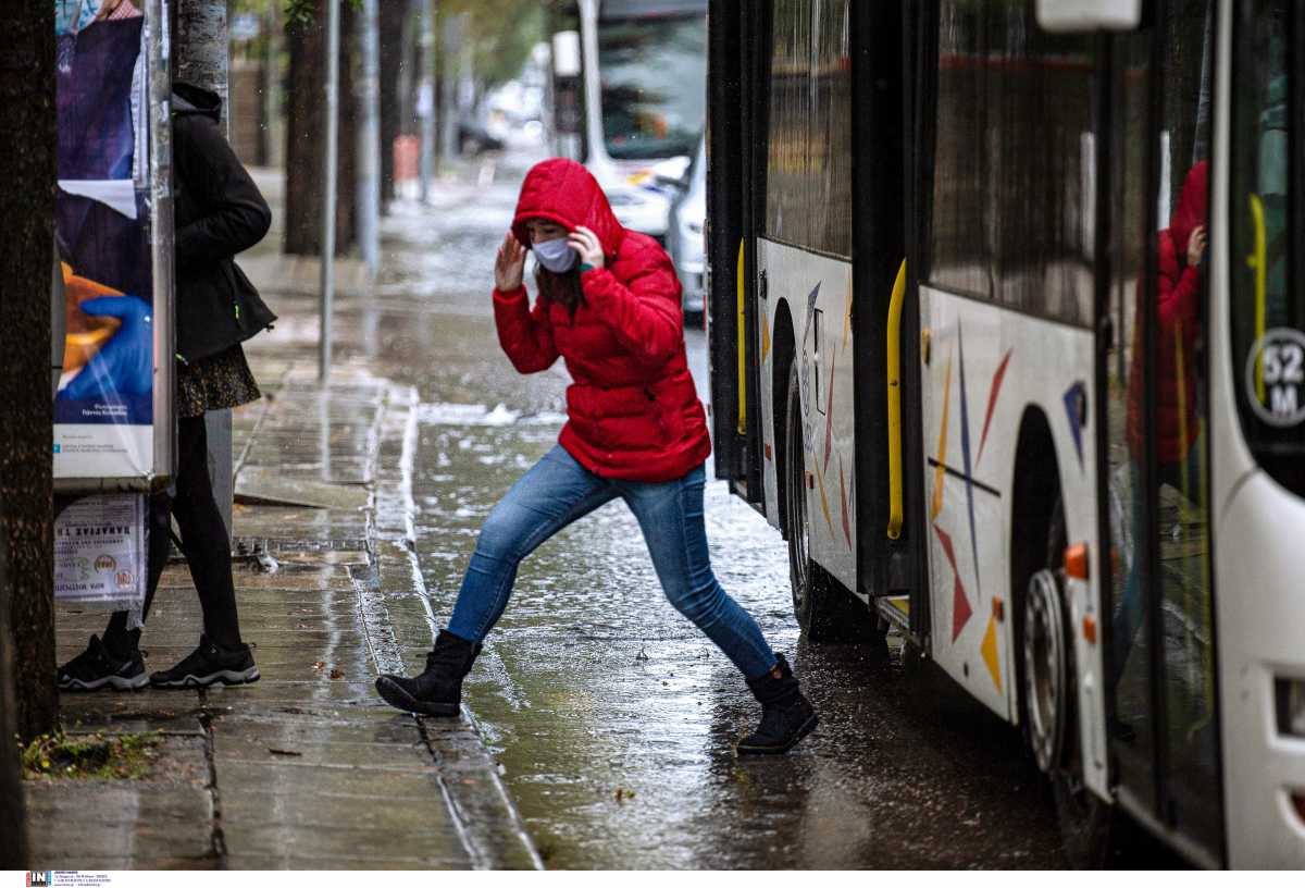 Κλειστά σχολεία σήμερα και αύριο στην Αττική λόγω της κακοκαιρίας