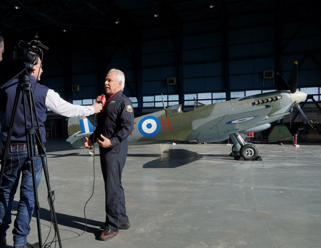 Παρέλαση – Θεσσαλονίκη: Τι είδε ο πιλότος του Spitfire που «ονειρεύεται» το ελληνικό φαγητό