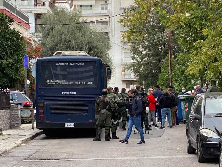 Θεσσαλονίκη: «Φρούριο» ξανά το ΕΠΑΛ Σταυρούπολης - Μικροένταση με μέλη της ΕΛΜΕ που δεν πέρασαν το... μπλόκο