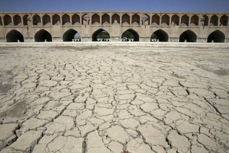 Η Τεχεράνη βιώνει τη μεγαλύτερη ξηρασία εδώ και 50 χρόνια - Μειώθηκαν κατά 97% οι βροχές