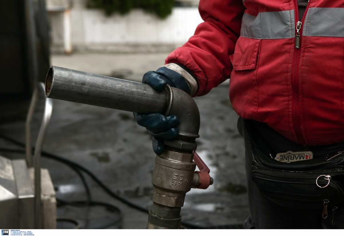 Πετρέλαιο θέρμανσης: «Άλμα» στην τιμή – Νέα πτώση για Brent και φυσικό αέριο ενώ στην αντλία τα καύσιμα ακριβαίνουν