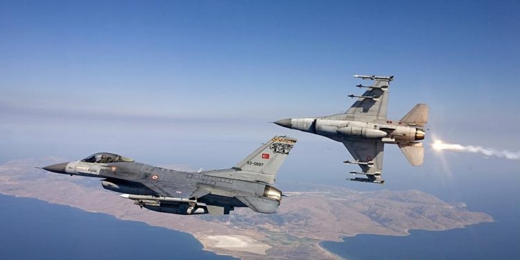 Υπέρπτηση τουρκικών F-16 πάνω από την Παναγιά