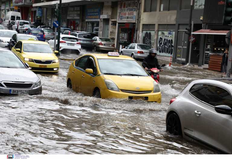Κακοκαιρία «Μπάλλος» – Αττική: Πάνω από 350 κλήσεις στην Πυροσβεστική