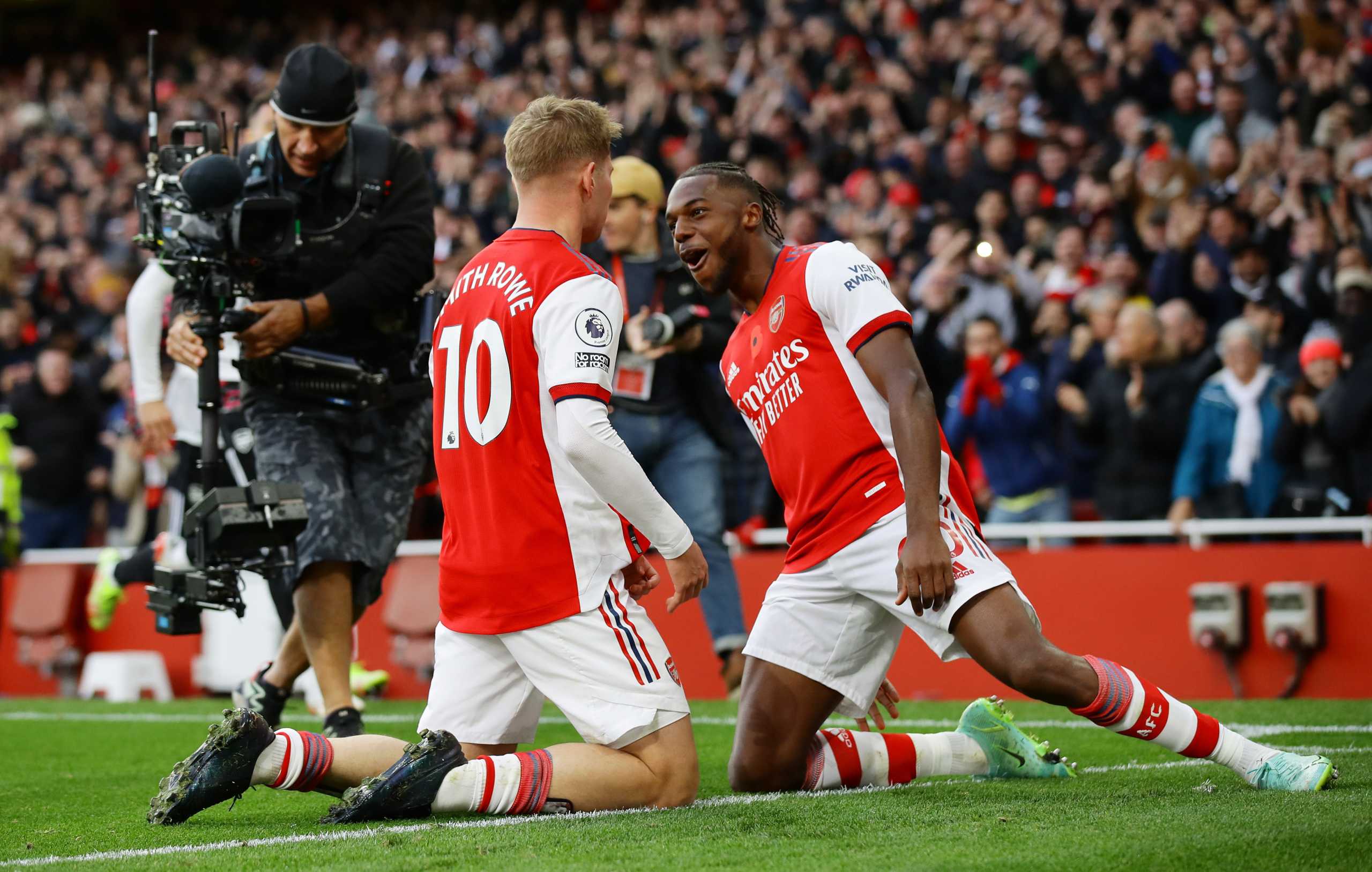 Soccer Football - Premier League - Arsenal v Watford - Emirates Stadium, London, Britain - November 7, 2021  Arsenal's Emile Smith Rowe celebrates scoring their first goal with Nuno Tavares REUTERS