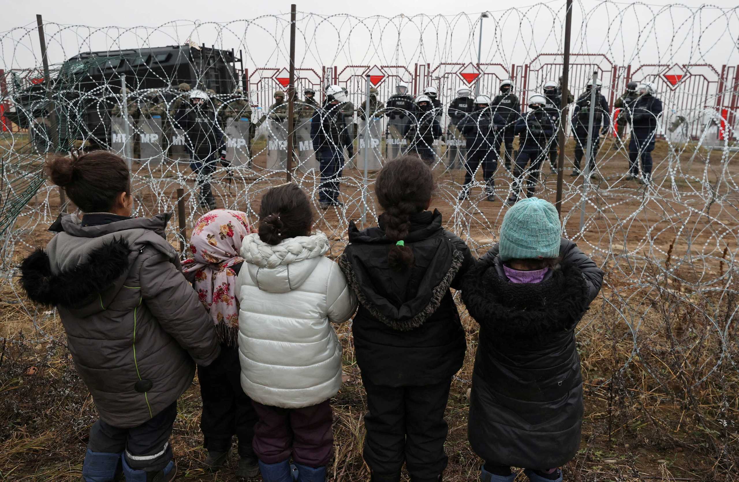 Λευκορωσία: Μετανάστες εξακολουθούν να προσπαθούν να περάσουν στην Πολωνία