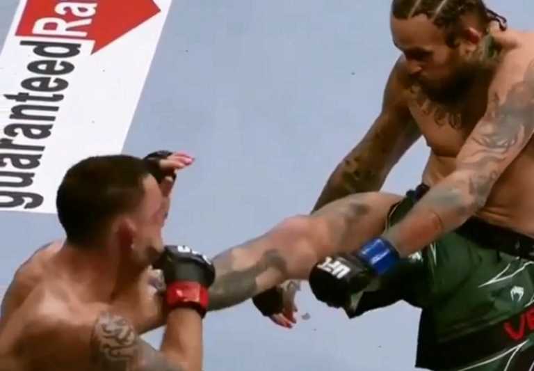 UFC: Τρομακτική παραμόρφωση προσώπου από κλωτσιά που τον έβγαλε νοκ άουτ