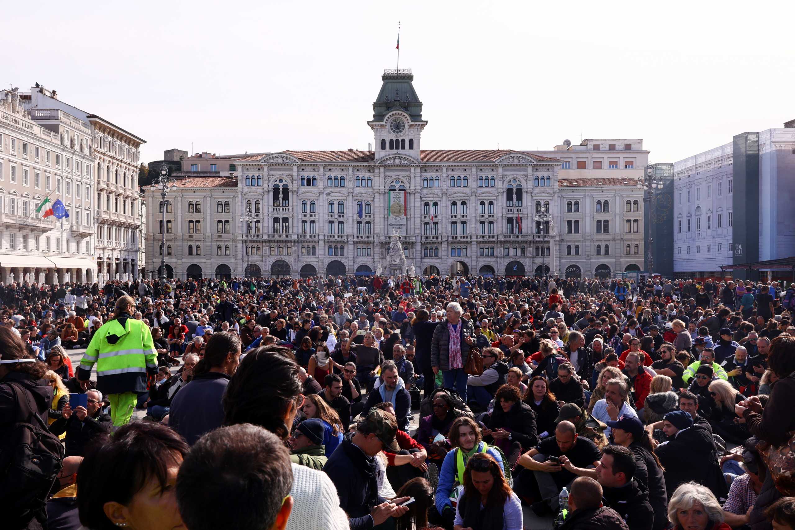 Κορονοϊός – Ιταλία: Απαγόρευση διαδηλώσεων στην Τεργέστη λόγω έκρηξης των κρουσμάτων