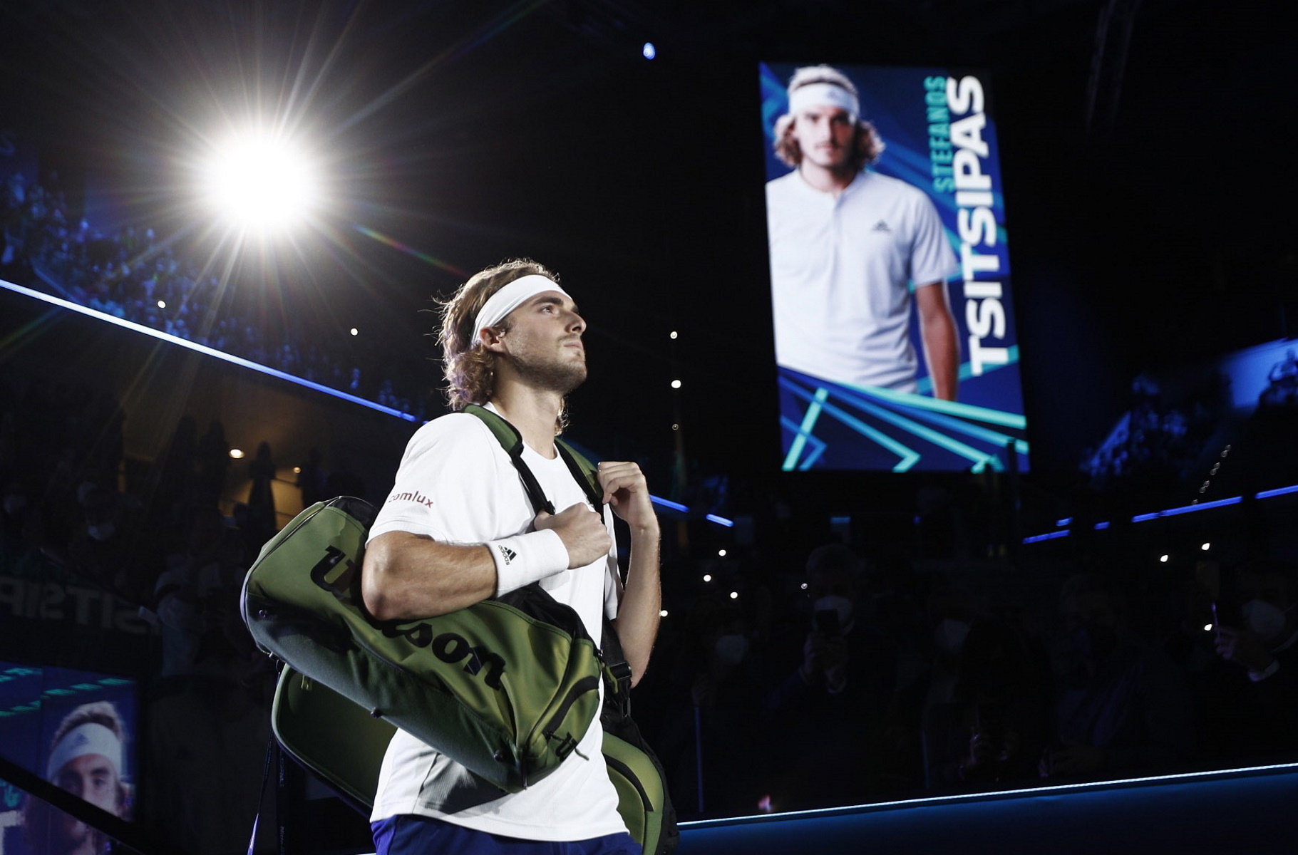 Στέφανος Τσιτσιπάς: Αποσύρθηκε από το ATP Finals