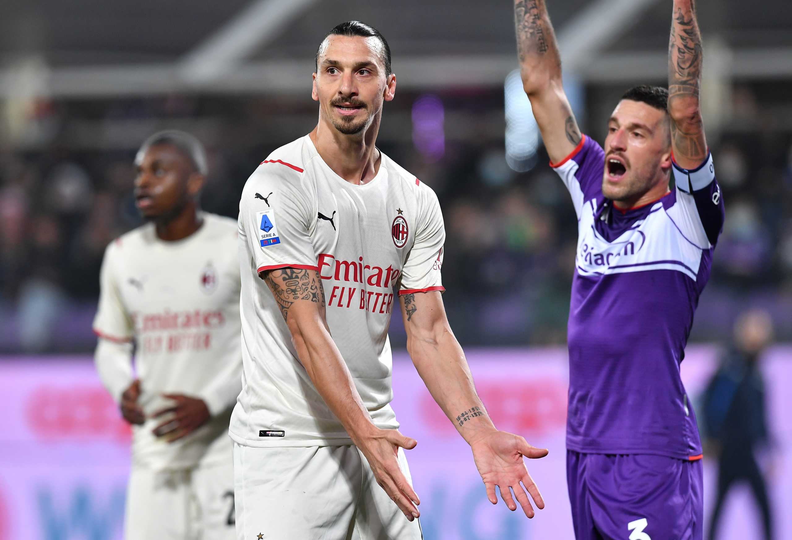 Soccer Football - Serie A - Fiorentina v AC Milan - Stadio Artemio Franchi, Florence, Italy - November 20, 2021 AC Milan's Zlatan Ibrahimovic reacts REUTERS
