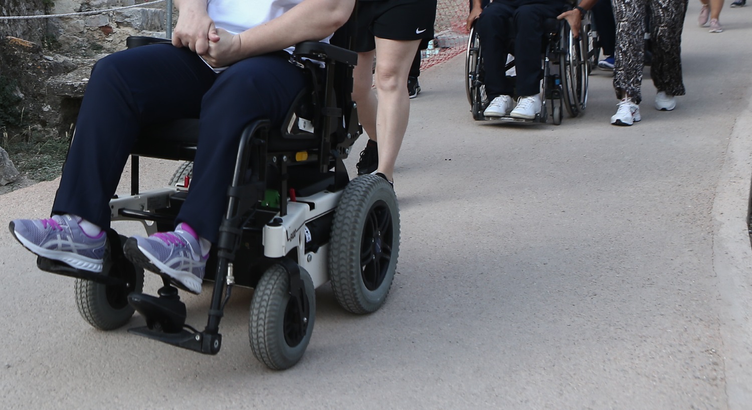 Άτομα με αναπηρία: Οι δέκα πρωτοβουλίες του υπουργείου Εργασίας για τα δικαιώματά τους