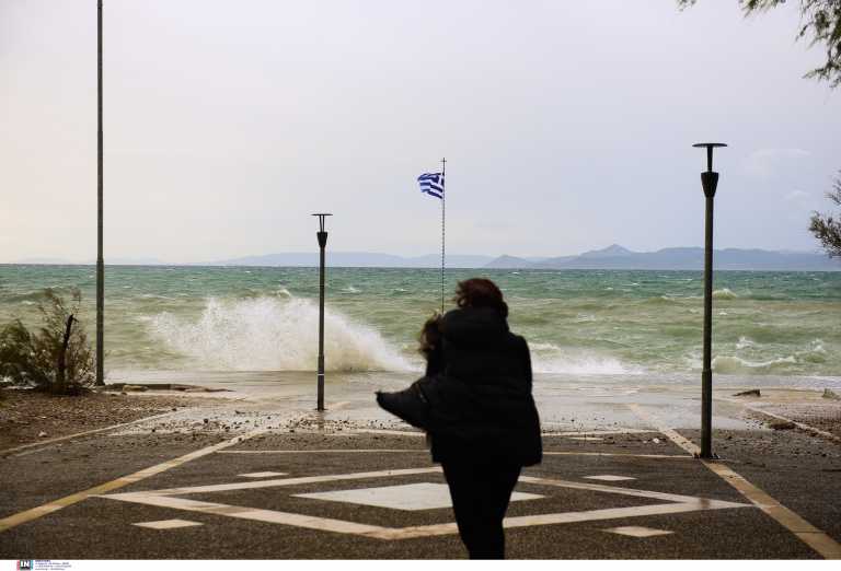 Καιρός - Σάκης Αρναούτογλου: Ισχυροί άνεμοι από σήμερα (29/11) το βράδυ που μπορεί να γίνουν επικίνδυνοι