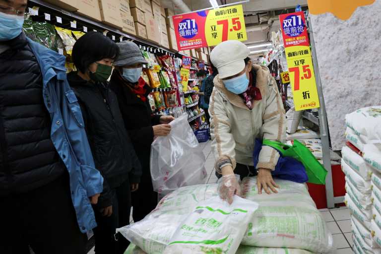 Κίνα: Αποθηκεύουν μεγάλες ποσότητες τροφίμων λόγω δύσκολου χειμώνα και κορονοϊού