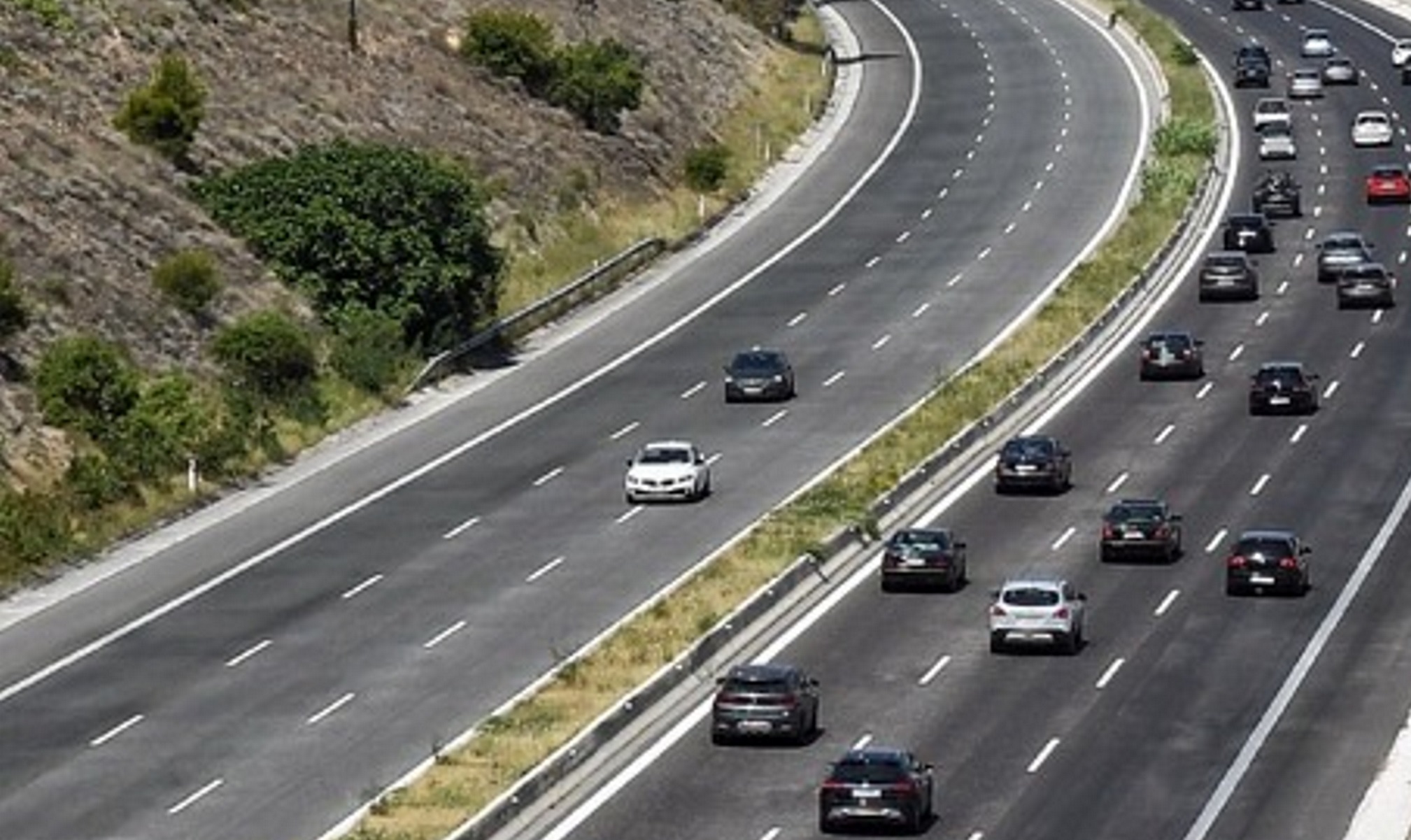 Κυκλοφοριακές ρυθμίσεις στην εθνική Αθηνών – Θεσσαλονίκης στους κόμβους Καλυφτάκη και Κηφισιάς