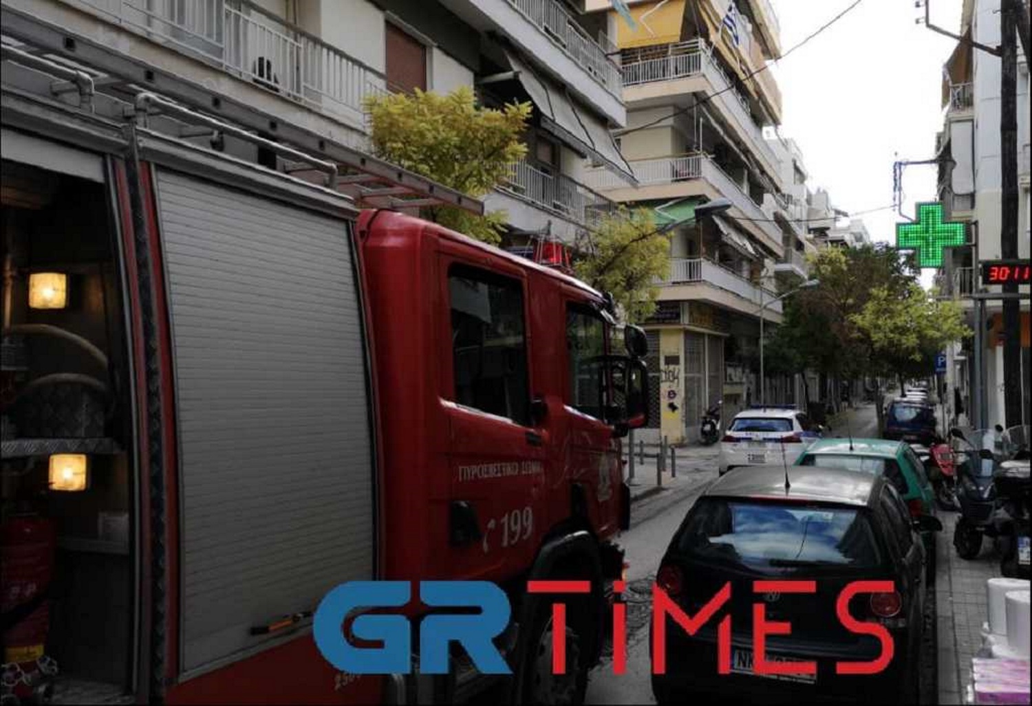 Θεσσαλονίκη: Φωτιά ξέσπασε σε διαμέρισμα ενώ έλειπαν οι ένοικοι