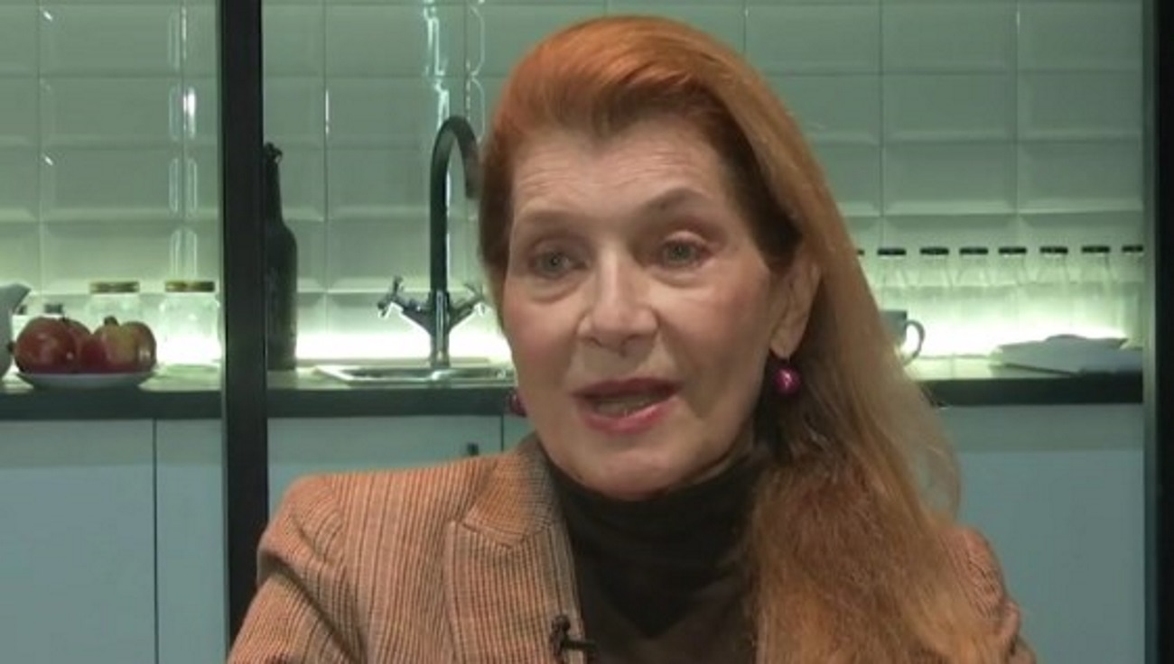 Αιμιλία Υψηλάντη: «Ο Άρης Σερβετάλης έχει γίνει σύμβολο αντιεμβολιαστών»