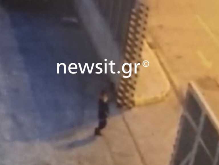 Κερατσίνι: Η στιγμή που η 8χρονη εγκλωβίζεται στην πόρτα του εργοστασίου και βρίσκει φριχτό θάνατο - Φωτογραφίες ντοκουμέντα