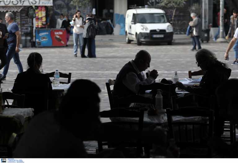 Κορονοϊός: «Τρομάζει» ο Νοέμβριος – Πάνω από 65.000 κρούσματα και 526 νεκροί το πρώτο 10ημερο