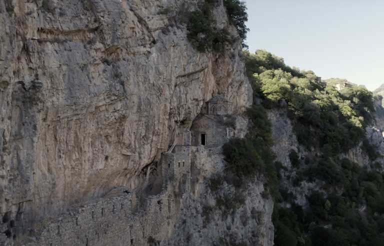 Παλαιά Μονή Φιλοσόφου: Η «Ιερή χρονοκάψουλα» της Ελλάδας που προκαλεί δέος