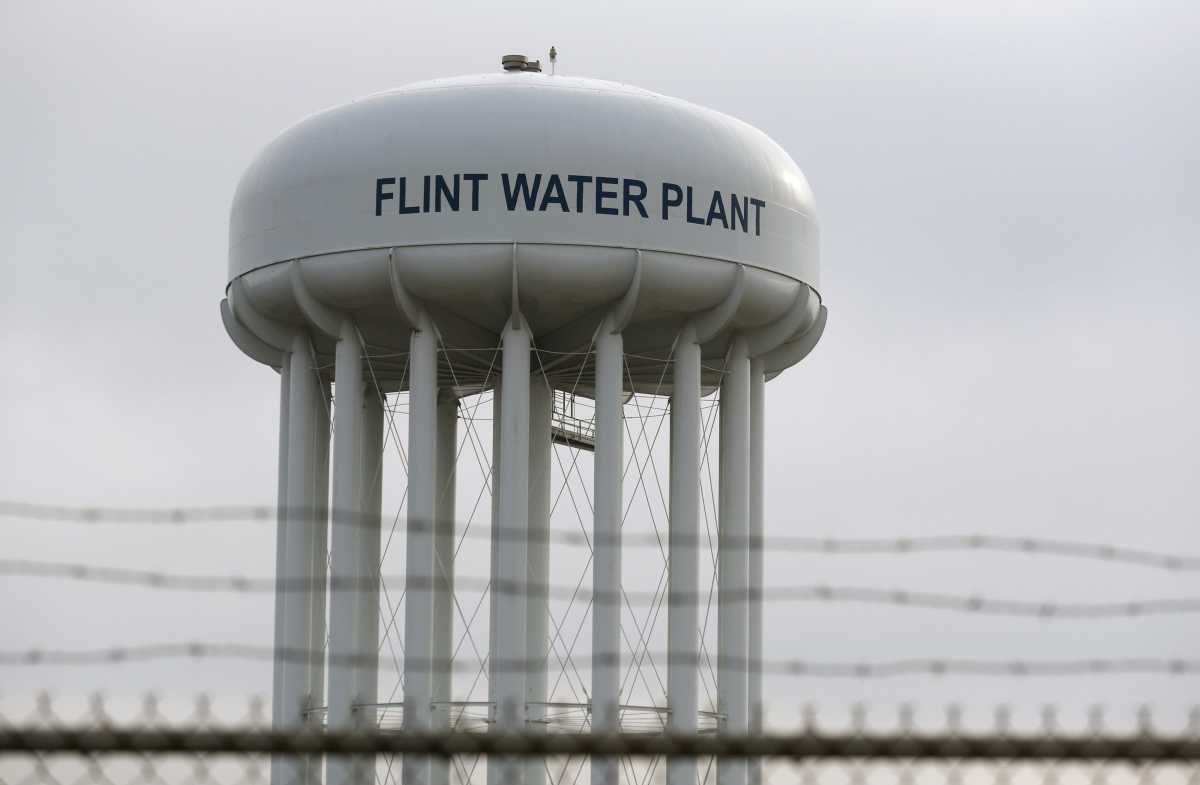 Μίσιγκαν: Αποζημίωση 626 εκατ. δολάρια στους κατοίκους του Φλιντ που έπιναν μολυσμένο νερό
