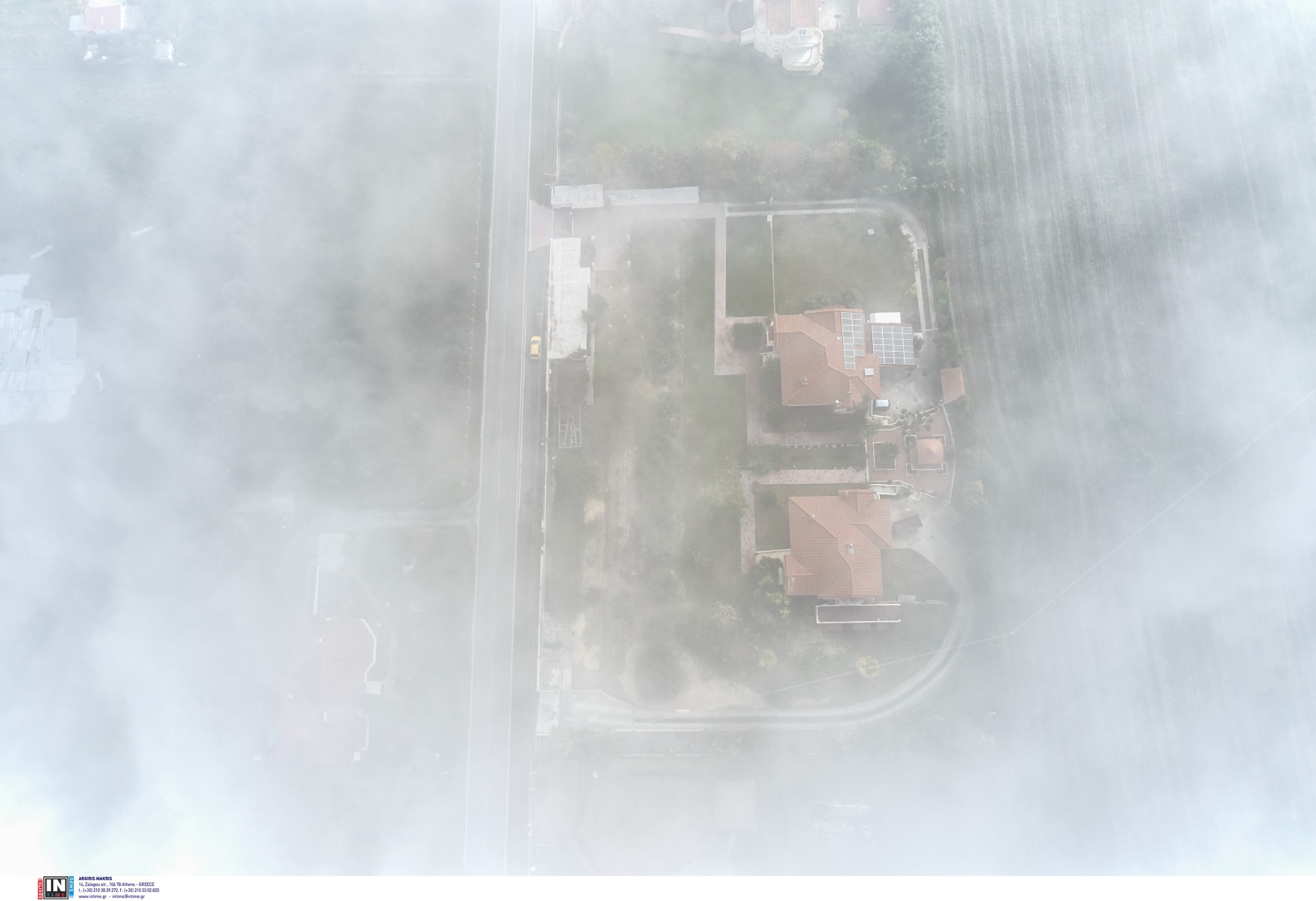 Καιρός σήμερα: Πυκνή ομίχλη και «ορατότης μηδέν» – Ισχυροί άνεμοι στο Αιγαίο
