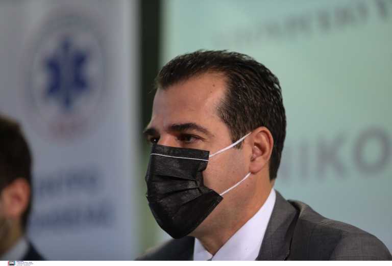 Θάνος Πλεύρης: Σαν σήμερα «ξύπνησε» από τη διασωλήνωση – «Κανένας δεν αξίζει να βρεθεί σε ΜΕΘ όταν υπάρχει εμβόλιο»