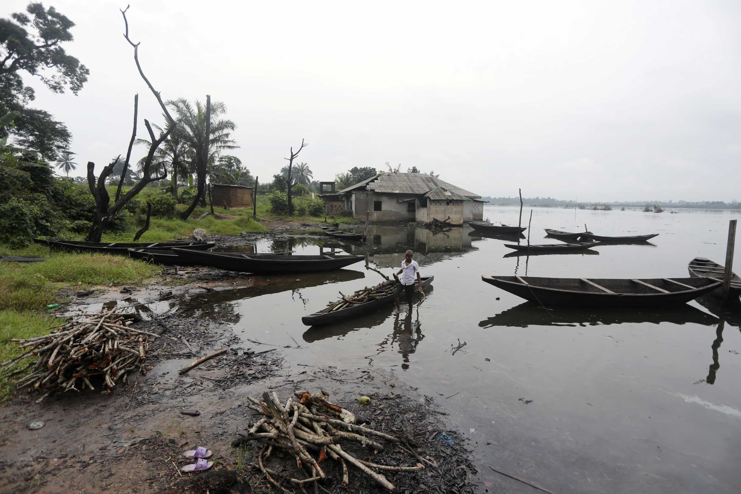 Τραγωδία στη Νιγηρία: Πνίγηκαν κοριτσάκια 10-12 ετών – Προσπάθησαν να διασχίσουν ποτάμι με βάρκα