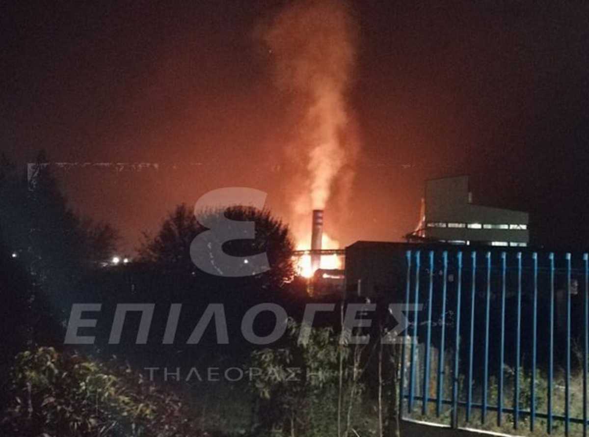 Σέρρες: Αναστάτωση από μεγάλη φωτιά σε εργοστάσιο μονωτικών υλικών στην Νιγρίτα