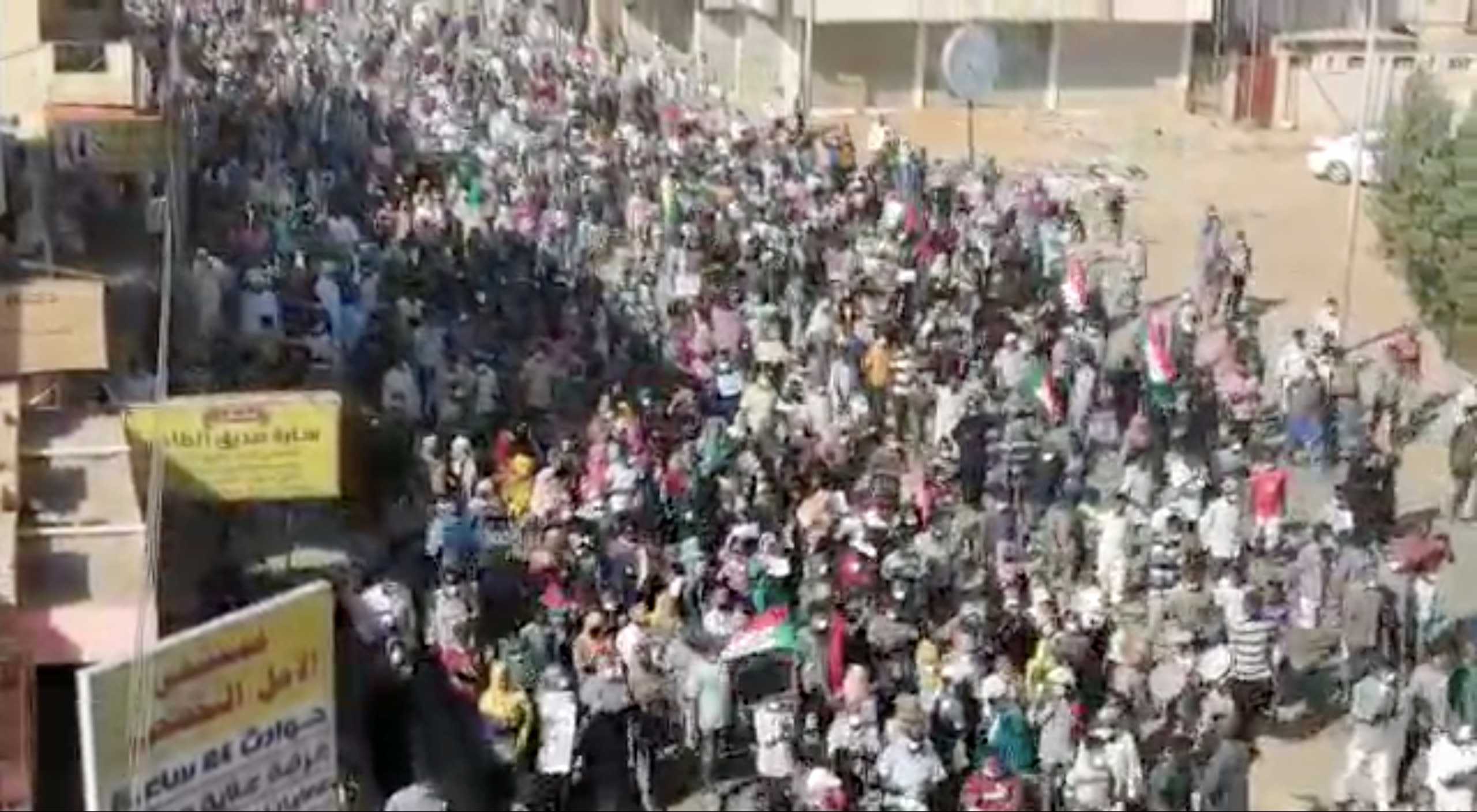 Demonstrators march in Khartoum, Sudan November 13, 2021, in this screen grab obtained from a video. RASD SUDAN NETWORK via REUTERS THIS IMAGE HAS BEEN SUPPLIED BY A THIRD PARTY. MANDATORY CREDIT. NO RESALES. NO ARCHIVES.