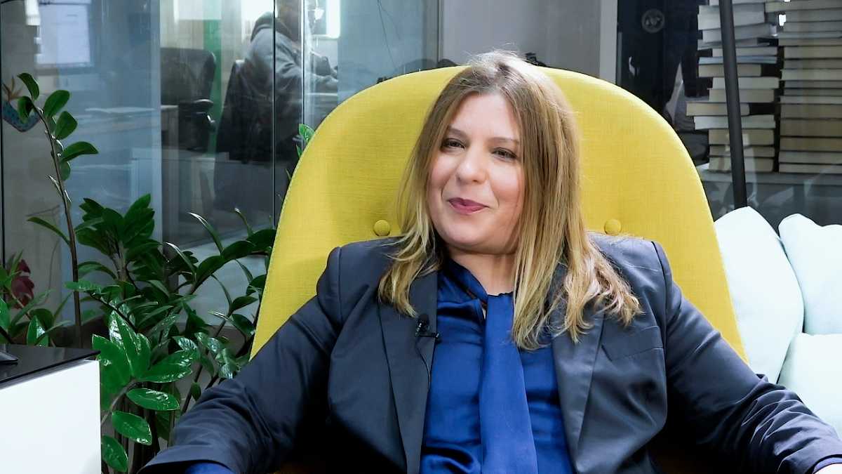Μαρία Συρεγγέλα στο newsit.gr: Αρχές του 2022 οι χώροι φύλαξης παιδιών στον ιδιωτικό τομέα – Πως γνώρισα τον Μητσοτάκη