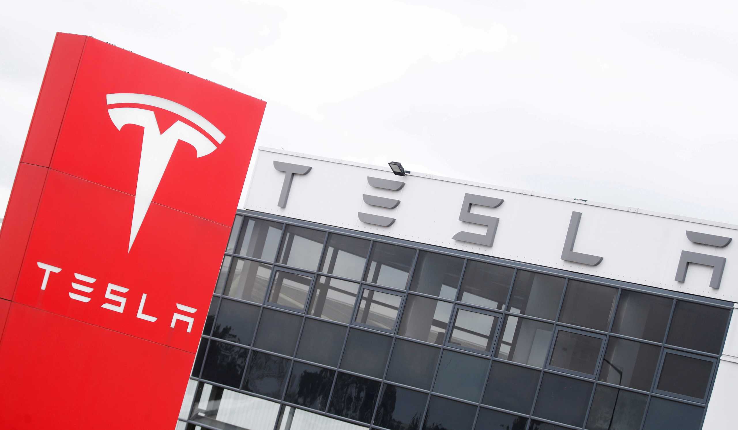 Tesla: Δεύτερη καταγγελία για σεξουαλική παρενόχληση από υπάλληλο σε λιγότερο από ένα μήνα