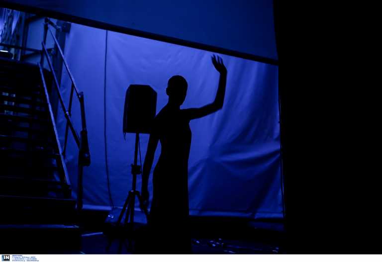 Νέα σοκαριστική καταγγελία για ηθοποιό: «Με έφτυσε στο πρόσωπο και εισχώρησε το χέρι του μέσα μου»