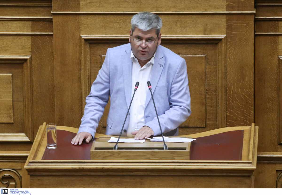 Χουσεΐν Ζεϊμπέκ (ΣΥΡΙΖΑ) μέσα στην Βουλή: «Η Τουρκία είναι κοσμικό κράτος, σε αντίθεση με την Ελλάδα»