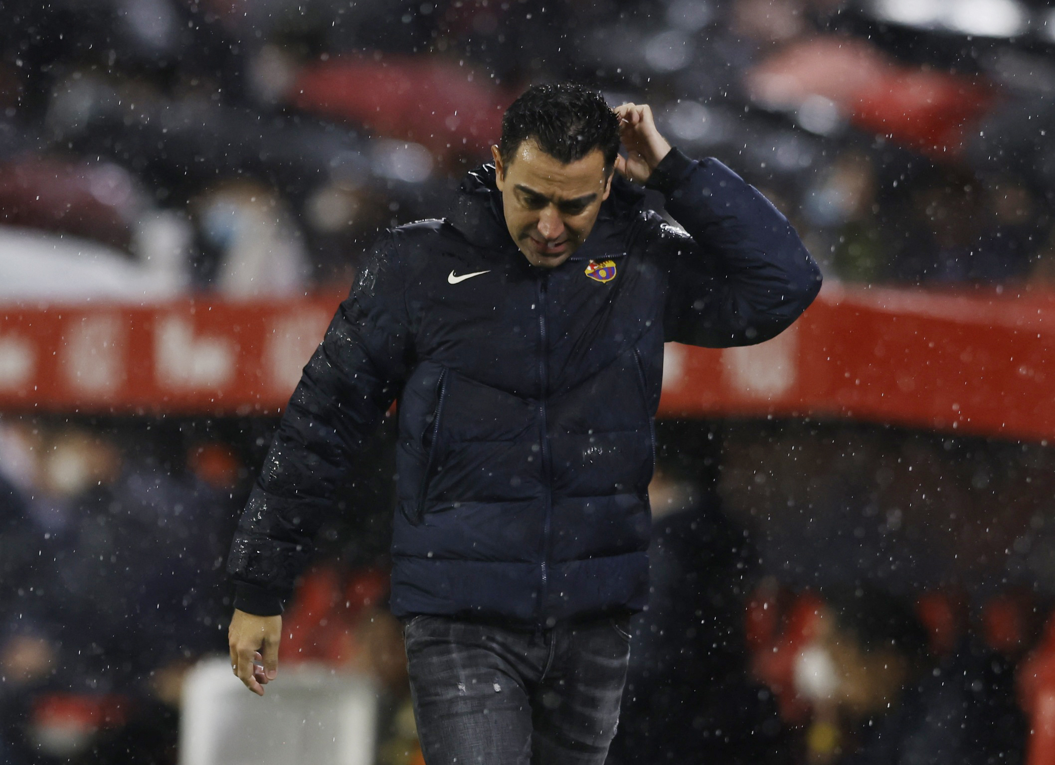 Soccer Football - LaLiga - Sevilla v FC Barcelona - Ramon Sanchez Pizjuan, Seville, Spain - December 21, 2021 FC Barcelona coach Xavi REUTERS