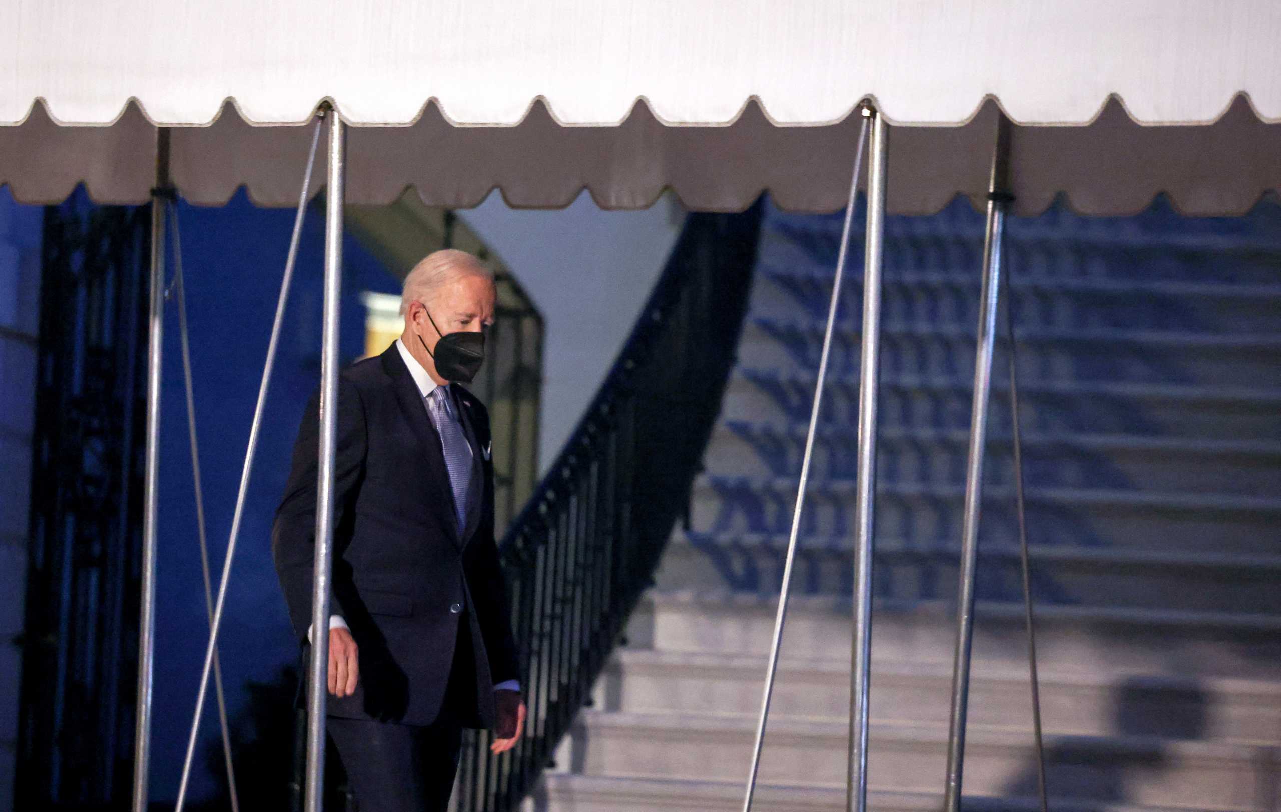 U.S. President Joe Biden departs the White House for South Carolina, in Washington, U.S. December 17, 2021. REUTERS
