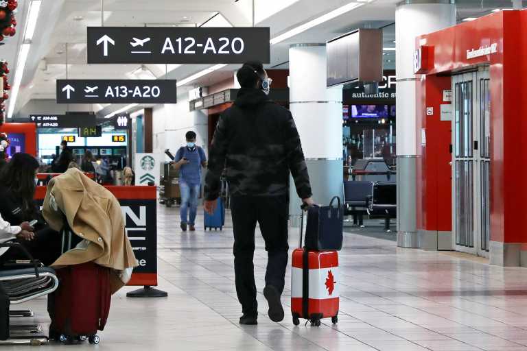 Κορονοϊός – Καναδάς: Η μετάλλαξη Όμικρον φέρνει σύσταση για αποφυγή ταξιδιών στο εξωτερικό