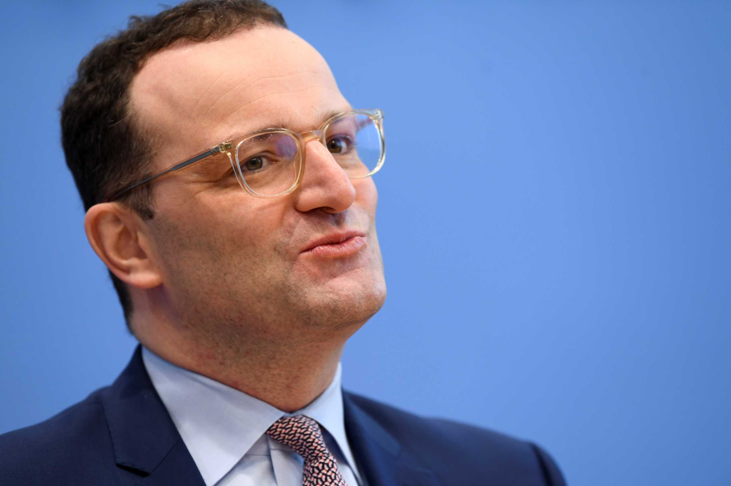 Germany's acting Health Minister Jens Spahn holds a news conference on the current coronavirus disease (COVID-19) situation, in Berlin, Germany, December 3, 2021. REUTERS